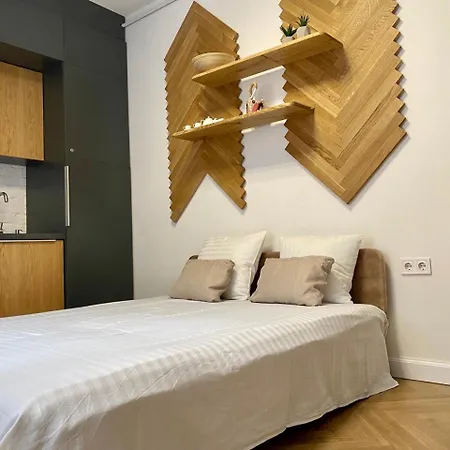 1 Lvapart Центр 1 Кімнатна Тихій Дворик Apartmán *