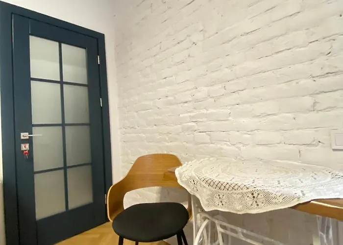 1 Lvapart Центр Тихій Дворик Apartment