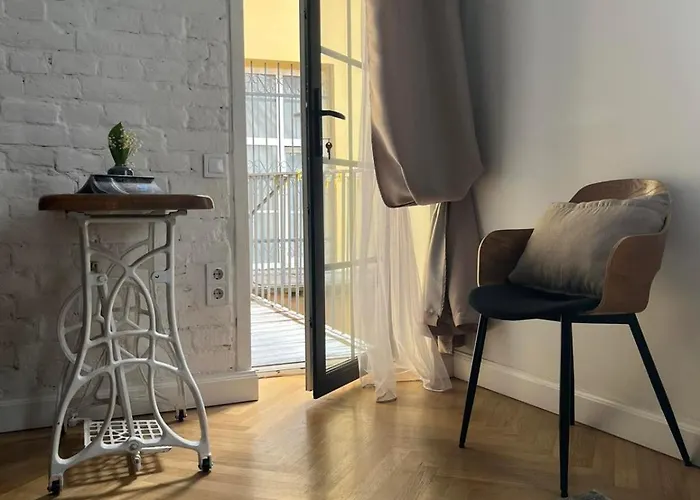 1 Lvapart Центр 1 Кімнатна Тихій Дворик *